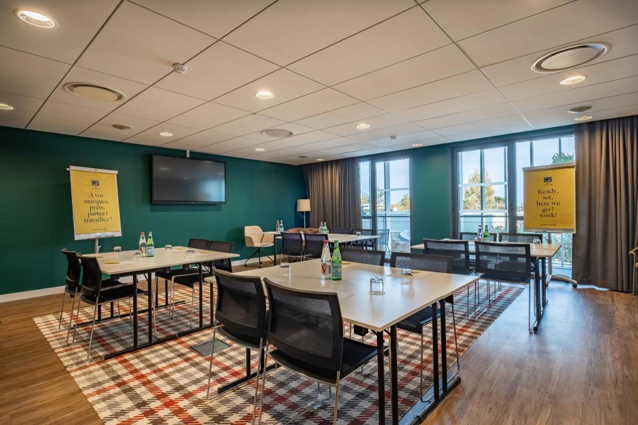 Hotel Golden Tulip Lyon Ouest Techlid &