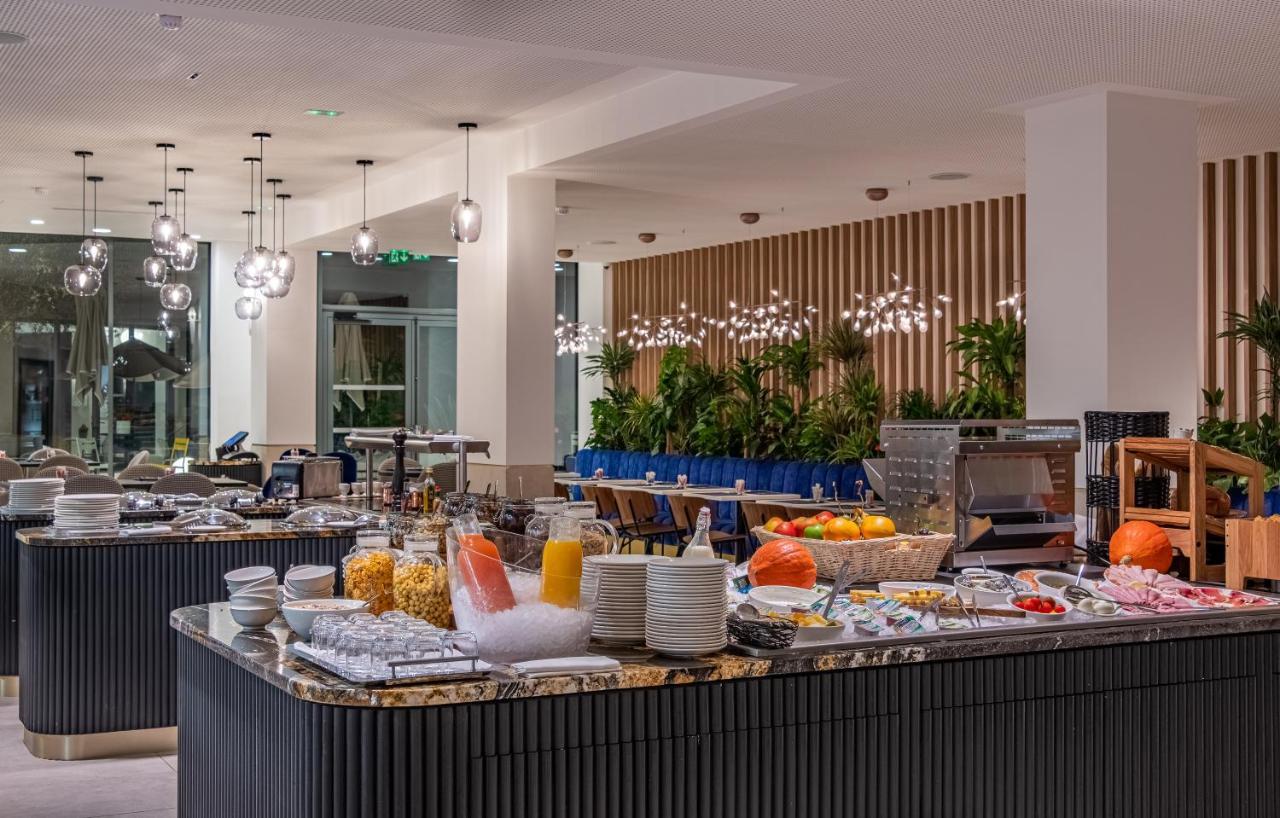 Golden Tulip Lyon Ouest Techlid &