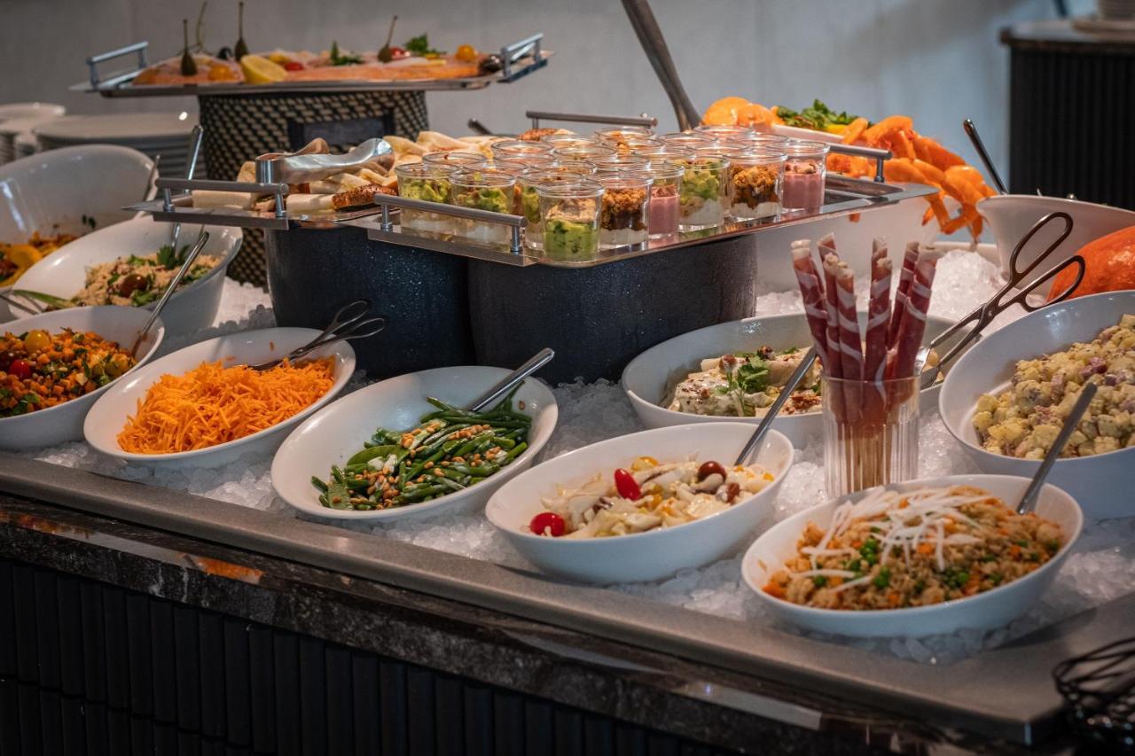 Hotel Golden Tulip Lyon Ouest Techlid & Limonest