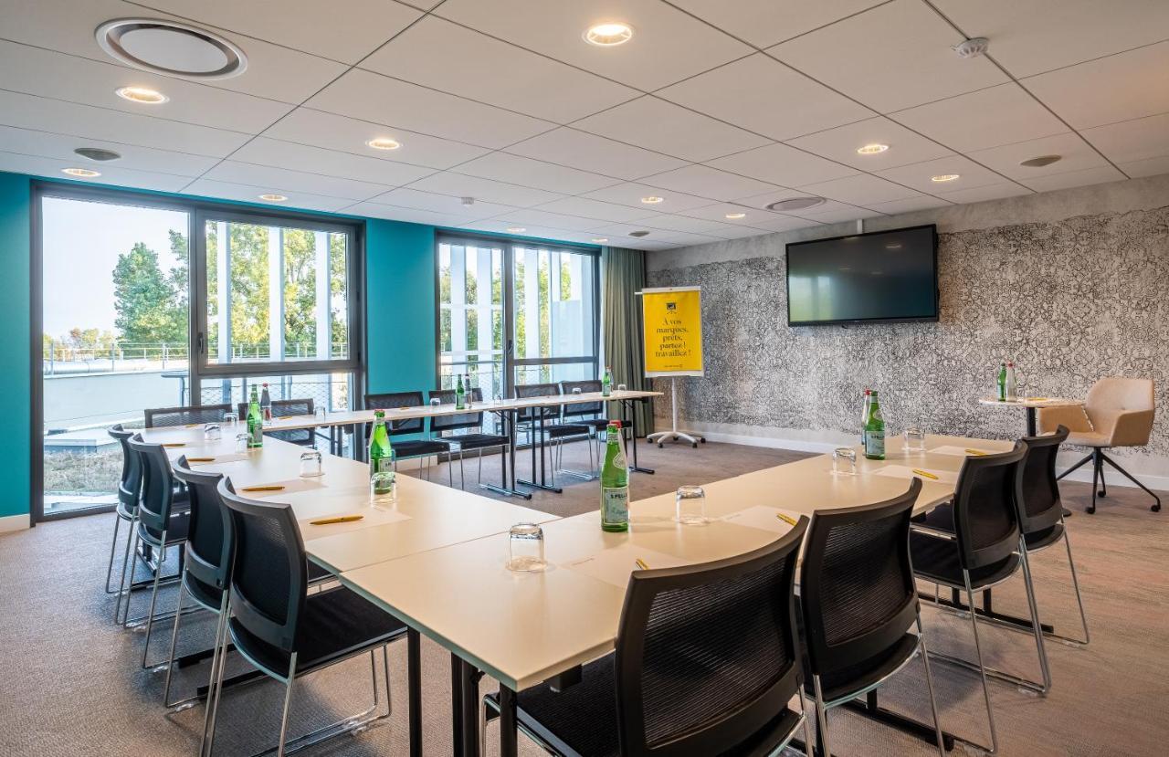 Golden Tulip Lyon Ouest Techlid & Hotel