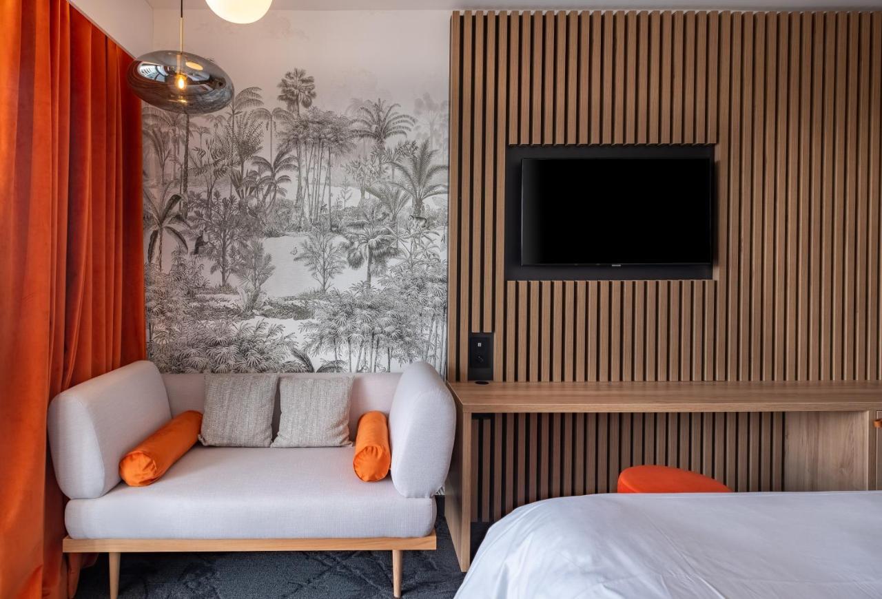 Golden Tulip Lyon Ouest Techlid & Hotel